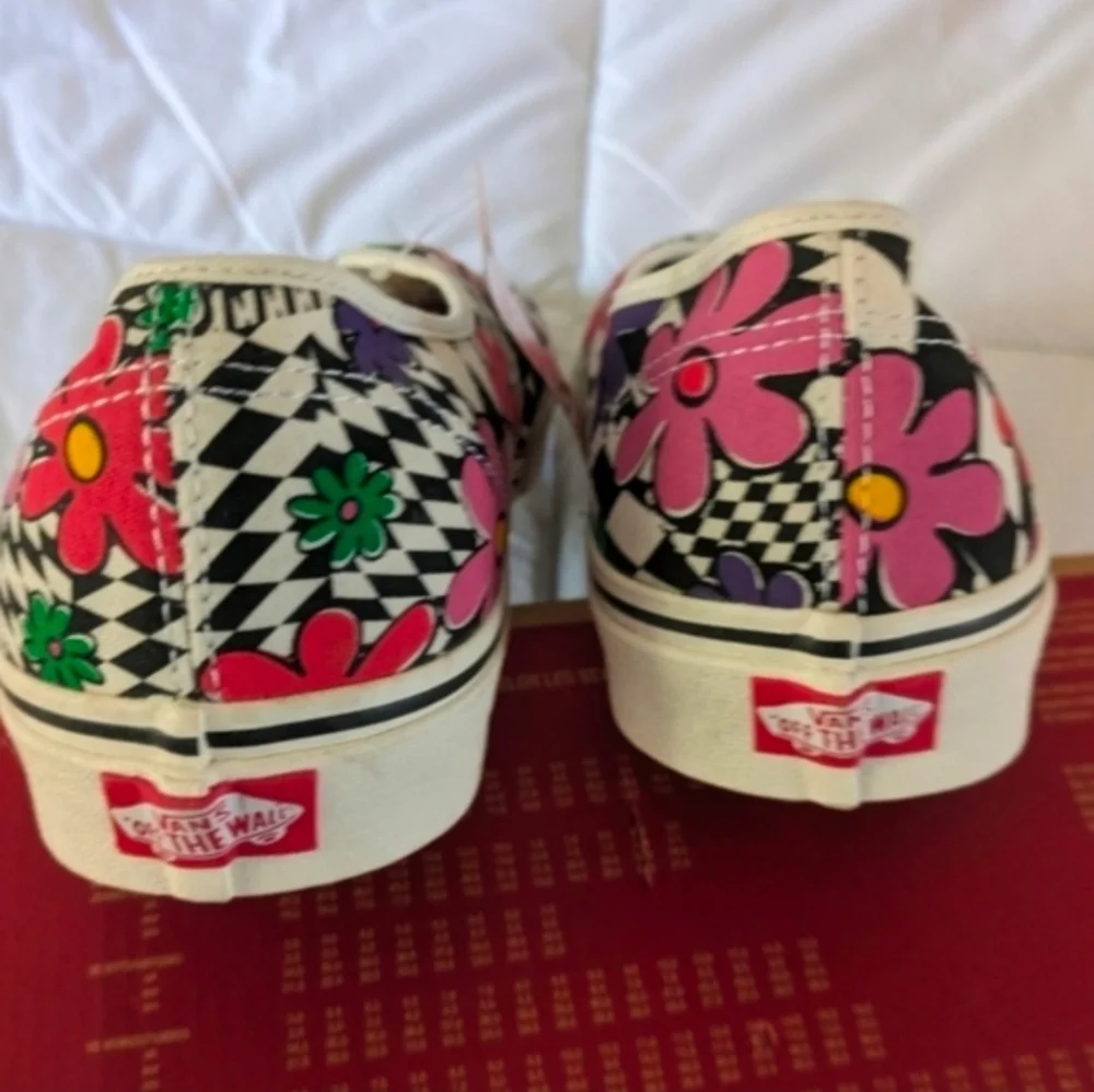 Vans Authentic Women 5 Printed Floral Checker VNOA348A40G 032026 - Picture 7 of 9